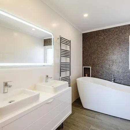 Ferienvilla Casa Rita Mit Privatem Pool By Interhome Vakantiehuis *