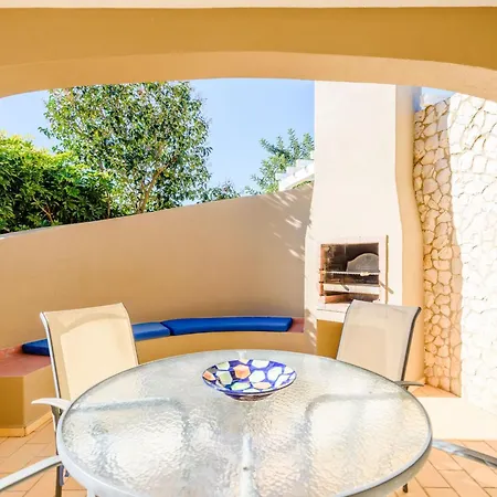 Ferienvilla Casa Rita Mit Privatem Pool By Interhome Hébergement de vacances *